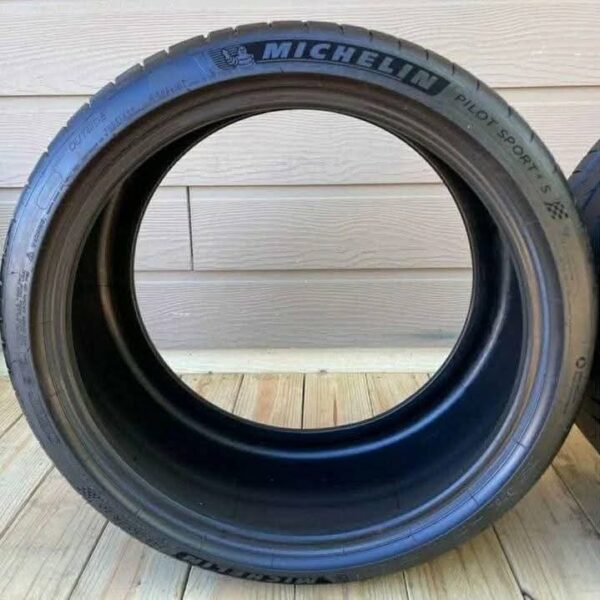 Michelin Pilot Sport 4 S XL For Challenger And Charger - Image 4
