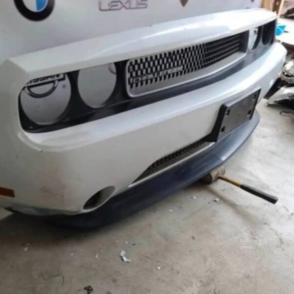 Dodge Challenger Front Bumper 2014 - Image 4