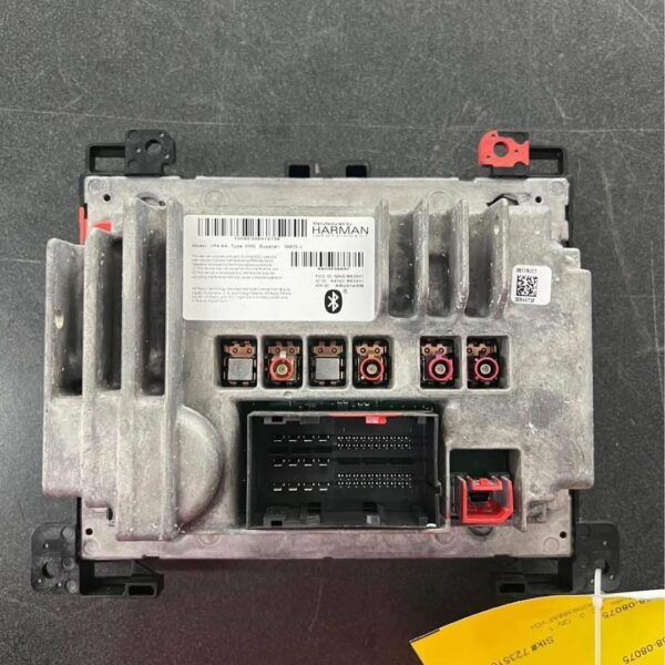 Uconnect Radio Screen 2014-2023 - Image 4