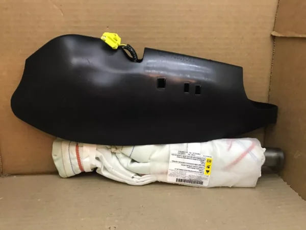 DODGE CHARGER CHALLENGER CHRYSLER 300 SEAT AIRBAG OEM FRONT - Image 2