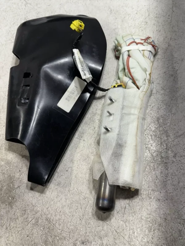 DODGE CHARGER CHALLENGER CHRYSLER 300 SEAT AIRBAG OEM FRONT - Image 7
