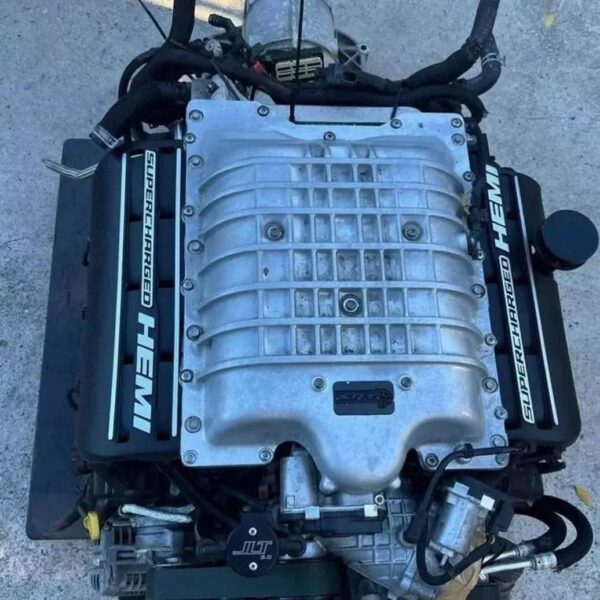 Dodge Challenger Supercharged Hemi Engine And Automatic Transmission - Image 4