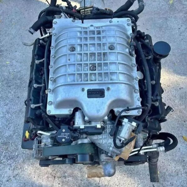Dodge Challenger Supercharged Hemi Engine And Automatic Transmission - Image 3