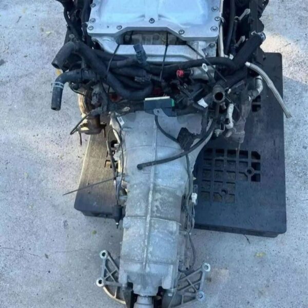 Dodge Challenger Supercharged Hemi Engine And Automatic Transmission - Image 7